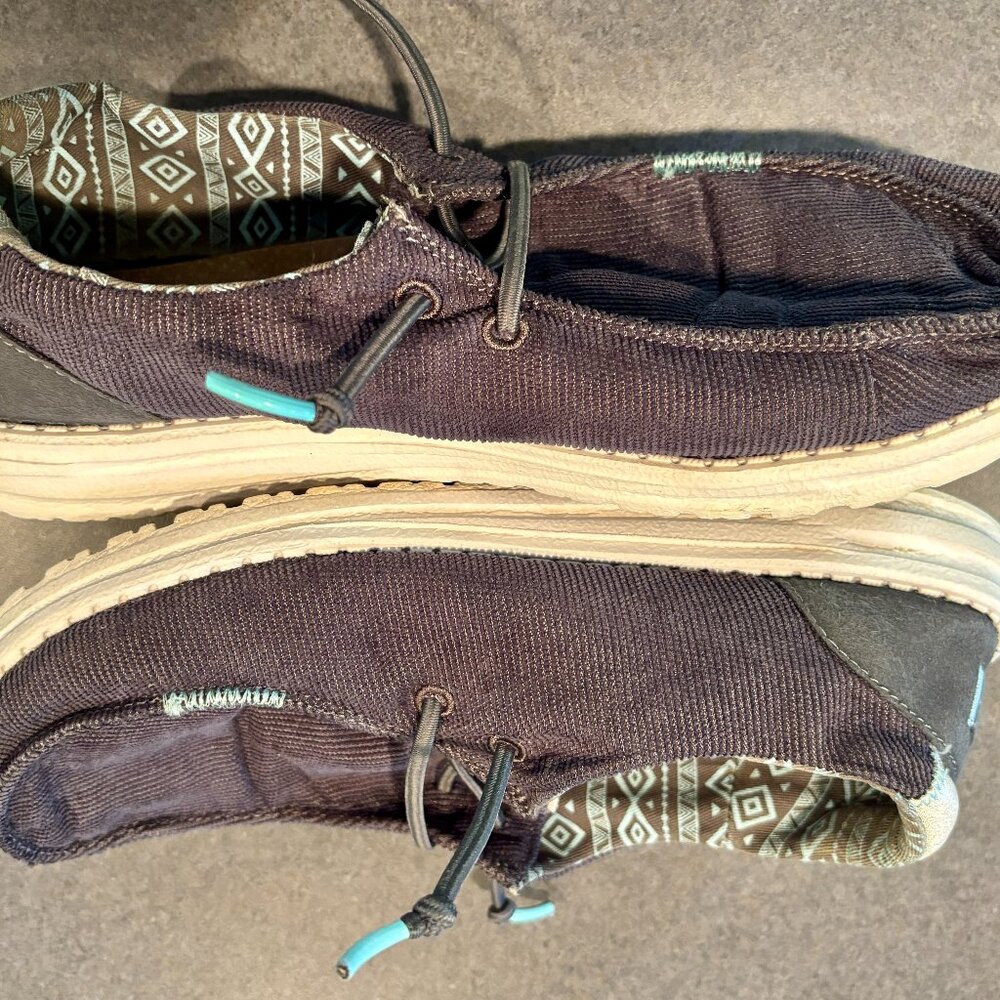 ~~Hey Dude Women's 8 Slip-On Comfort Shoes Gray Wendy Corduroy Carbon  SMOKE/PET